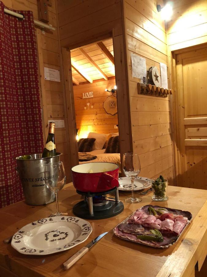 La Cabane à l'Orée des Bornes Évires Exterior foto