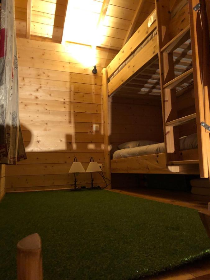 La Cabane à l'Orée des Bornes Évires Exterior foto