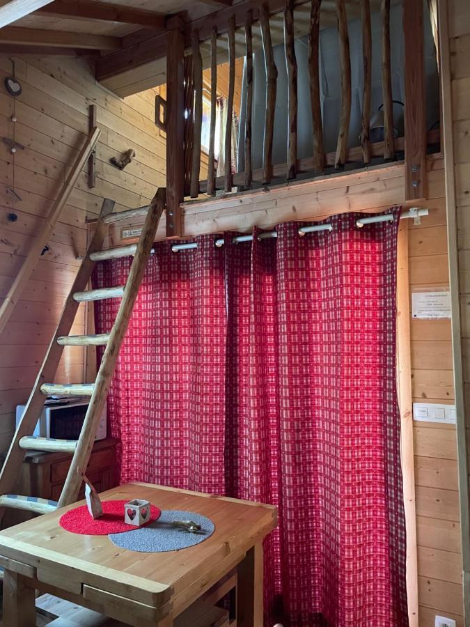 La Cabane à l'Orée des Bornes Évires Exterior foto